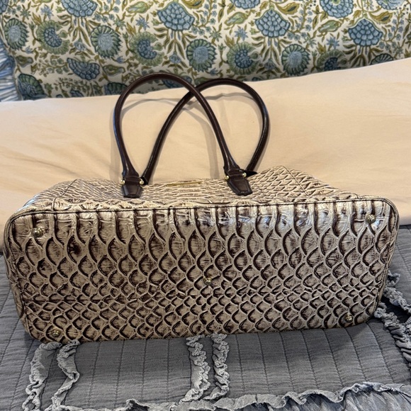 Elegant Brahmin handbag - Picture 7 of 9